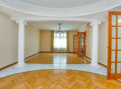 5 Комнаты, Городская, Аренда, Улица Лесная , Listing ID 1705, Москва, Россия,