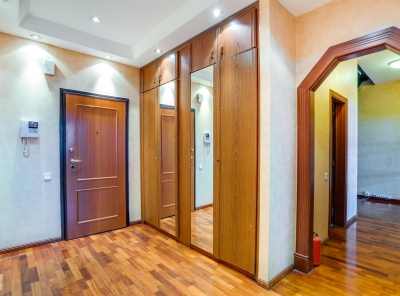 4 Комнаты, Городская, Аренда, Цветной бульвар, Listing ID 1791, Москва, Россия,