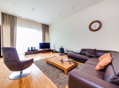 3 Комнаты, Городская, Продажа, Цветной бульвар, Listing ID 1828, Москва, Россия,