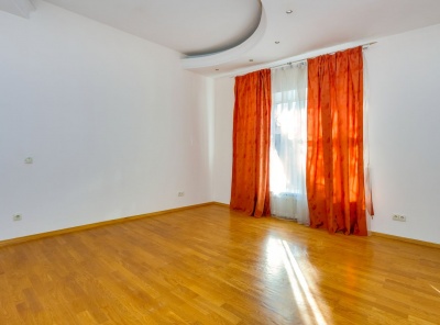 5 Комнаты, Городская, Аренда, Филлиповский переулок, Listing ID 1829, Москва, Россия,