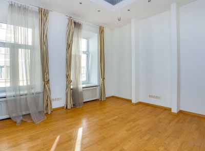 5 Комнаты, Городская, Аренда, Филлиповский переулок, Listing ID 1829, Москва, Россия,